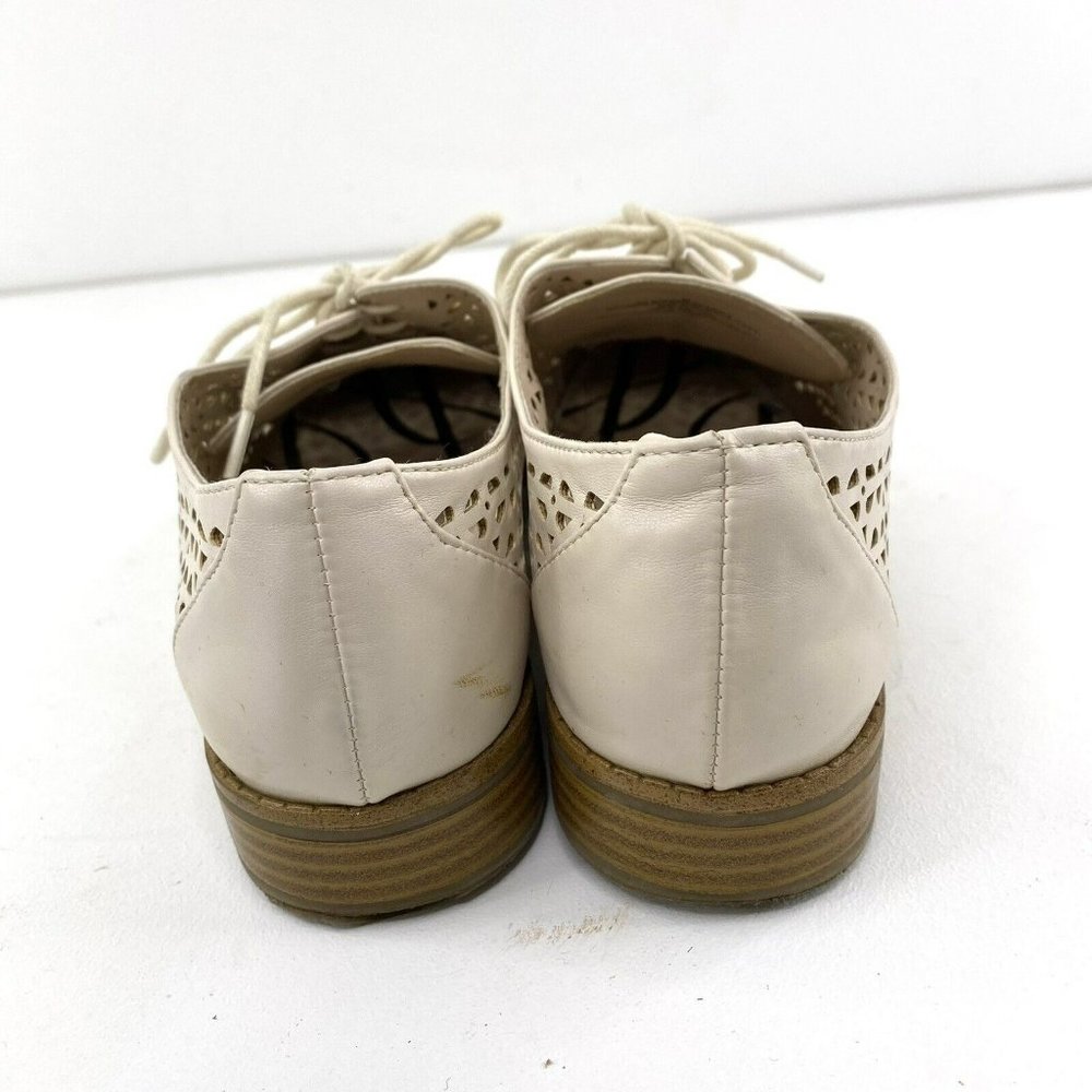 Sam & Libby Beige Laser-Cut Oxford Flats - Picture 5 of 8